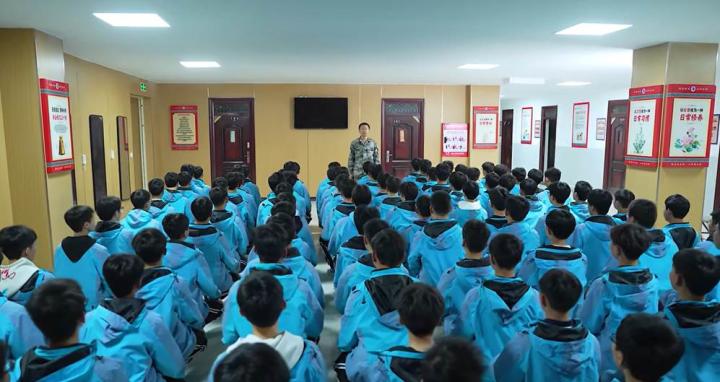 匠心筑新程 六课育匠才——酉阳职教中心扎